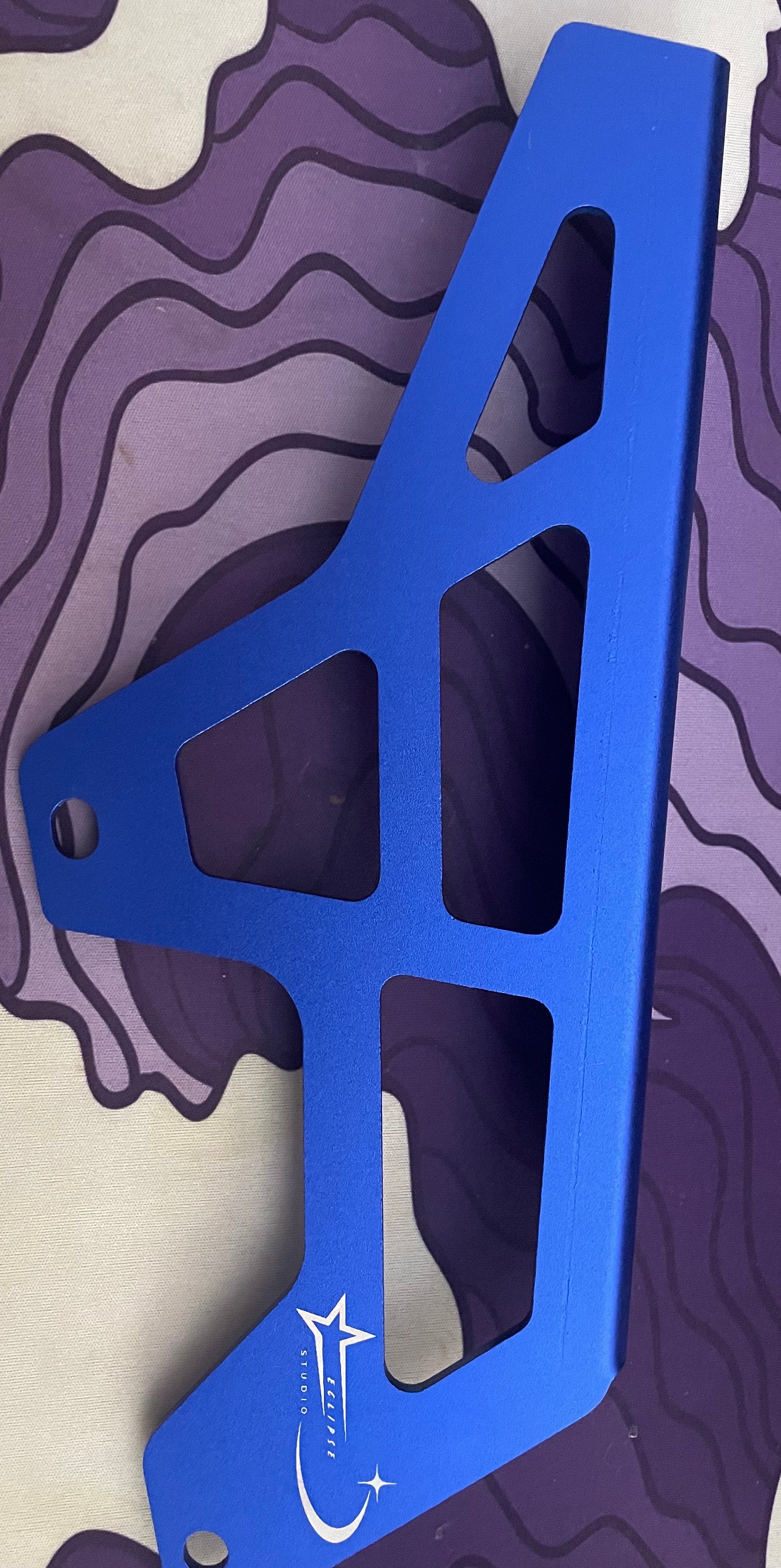 Ultra Bee chain guard